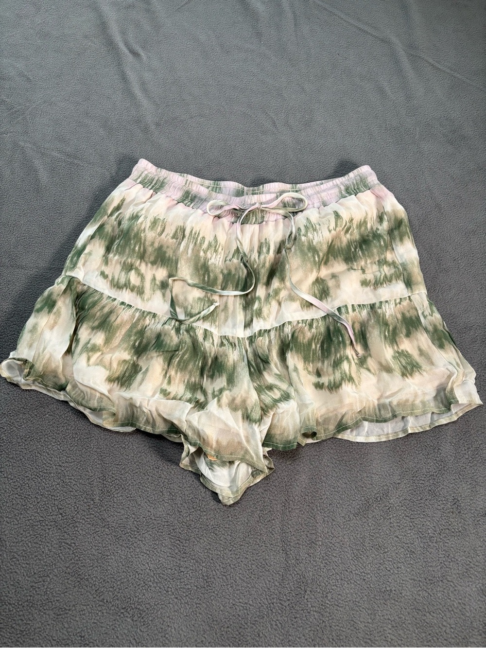 Lavendar Brown Women's Tie Dye Lined Chiffon Ruffle Shorts